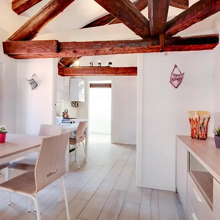 Ca Moderna 2 Appartement *