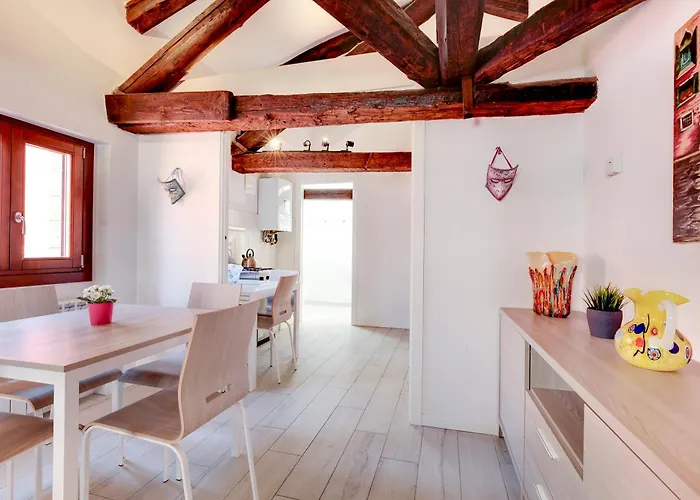 Ca Moderna 2 Appartement *